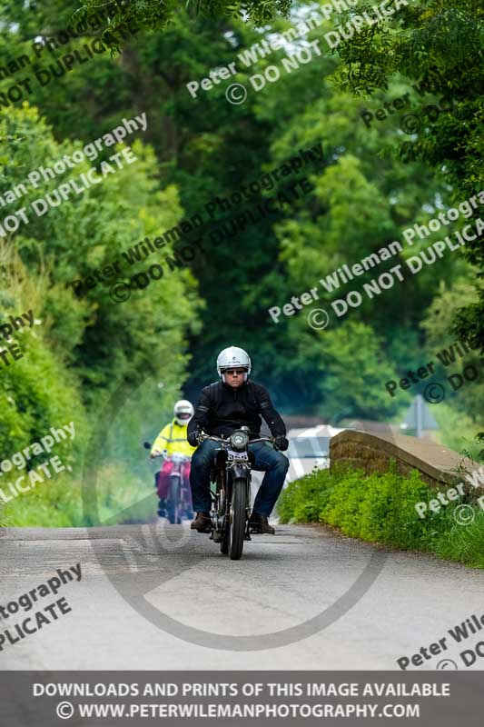 Vintage motorcycle club;eventdigitalimages;no limits trackdays;peter wileman photography;vintage motocycles;vmcc banbury run photographs